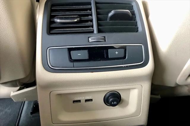 2024 Audi A4 Premium Plus 45 TFSI S line quattro S tronic