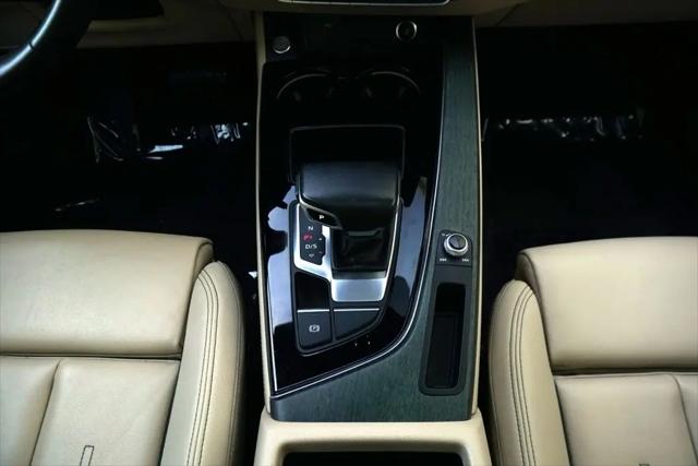 2024 Audi A4 Premium Plus 45 TFSI S line quattro S tronic