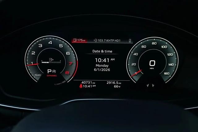 2024 Audi A4 Premium Plus 45 TFSI S line quattro S tronic