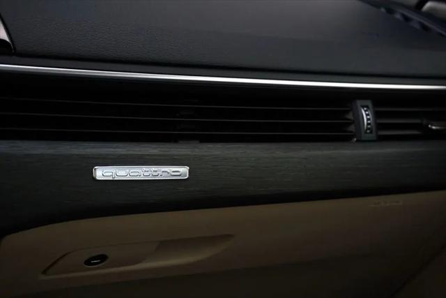 2024 Audi A4 Premium Plus 45 TFSI S line quattro S tronic