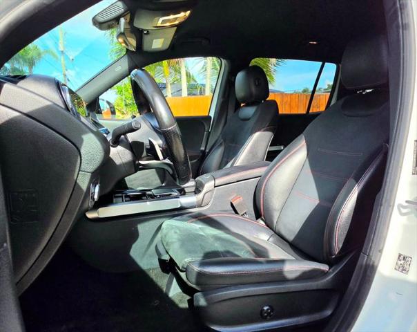 2021 Mercedes-Benz GLB 250