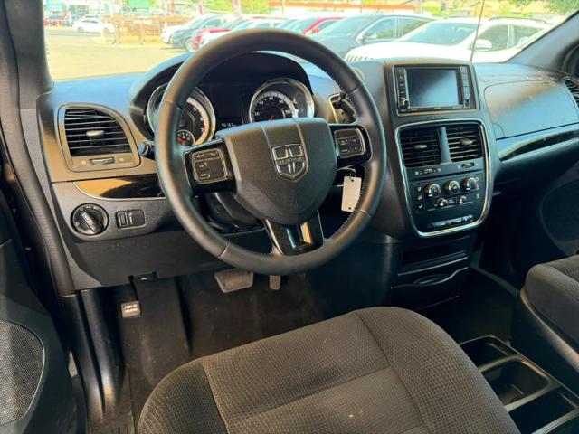 2017 Dodge Grand Caravan SE Plus