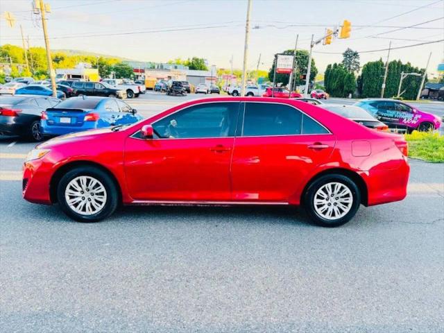2014 Toyota Camry LE
