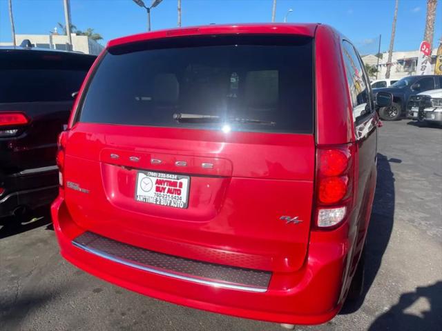 2016 Dodge Grand Caravan R/T
