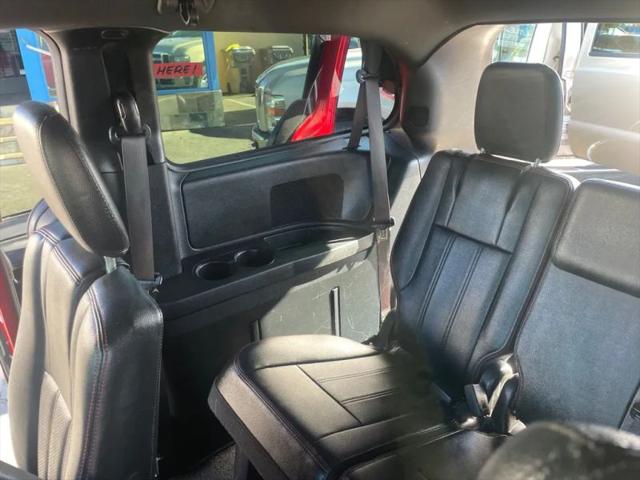 2016 Dodge Grand Caravan R/T