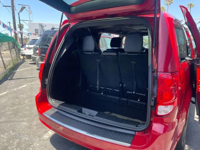 2016 Dodge Grand Caravan R/T