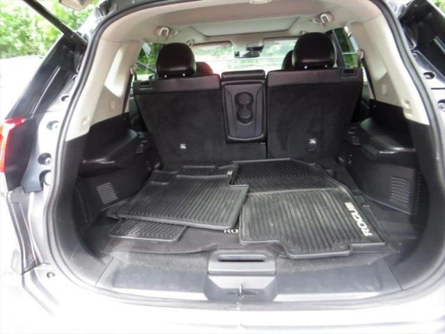 2017 Nissan Rogue SL