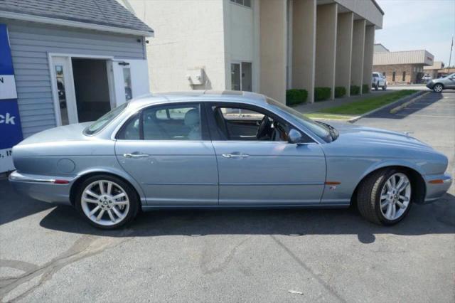 2004 Jaguar XJ XJR