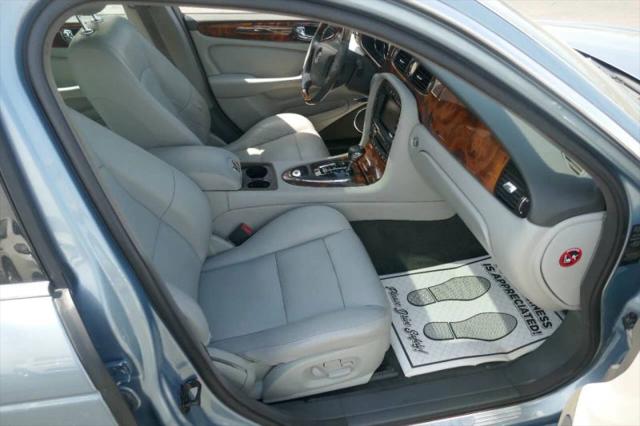 2004 Jaguar XJ XJR