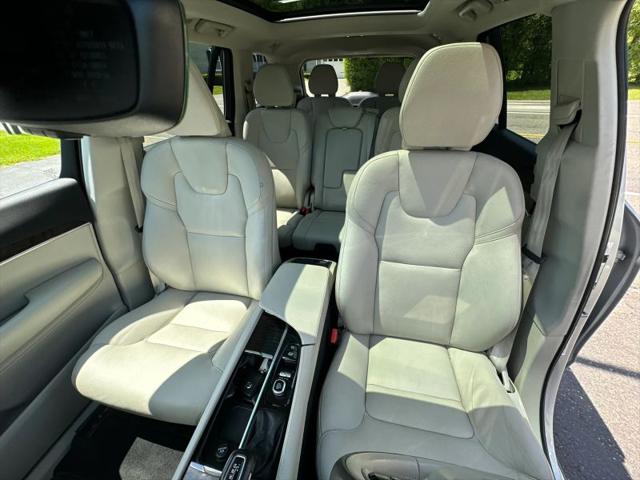 2019 Volvo XC90 T6 Momentum