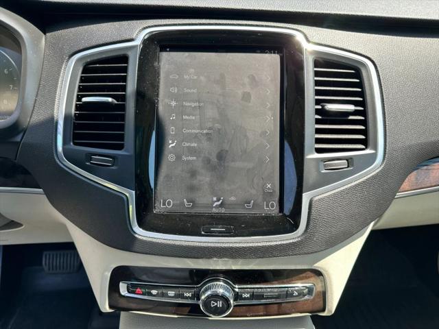 2019 Volvo XC90 T6 Momentum