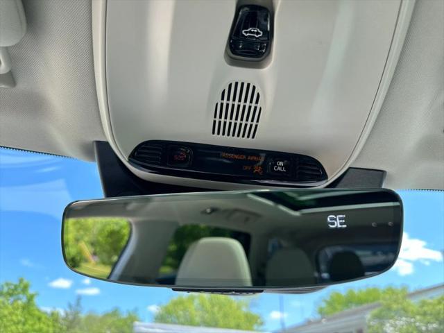 2019 Volvo XC90 T6 Momentum