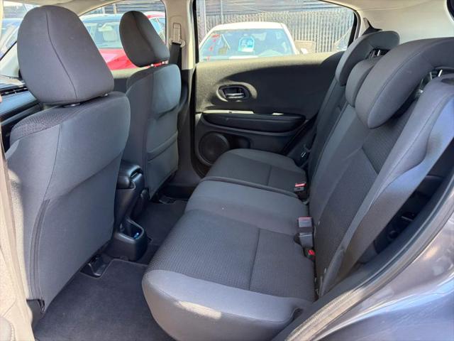 2022 Honda HR-V 2WD LX