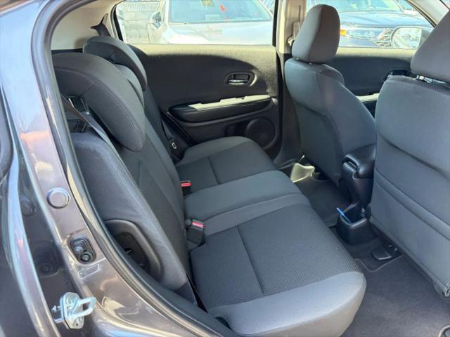 2022 Honda HR-V 2WD LX