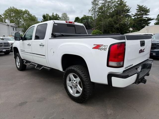 2011 GMC Sierra 2500HD Denali