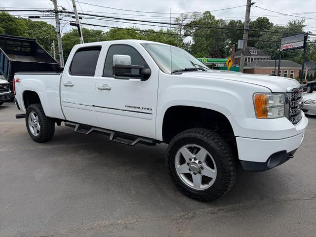 2011 GMC Sierra 2500HD Denali