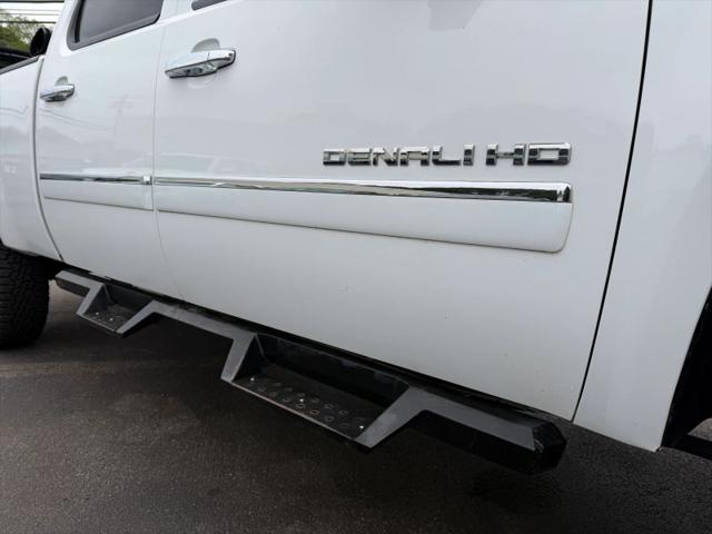 2011 GMC Sierra 2500HD Denali