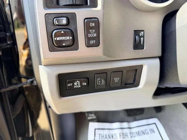 2011 Toyota Tundra Grade 5.7L V8