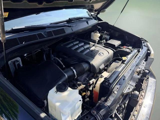 2011 Toyota Tundra Grade 5.7L V8