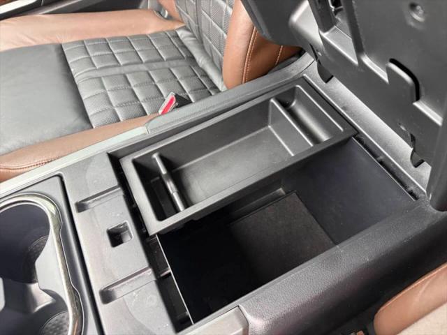 2017 Nissan Titan XD Platinum Reserve Diesel