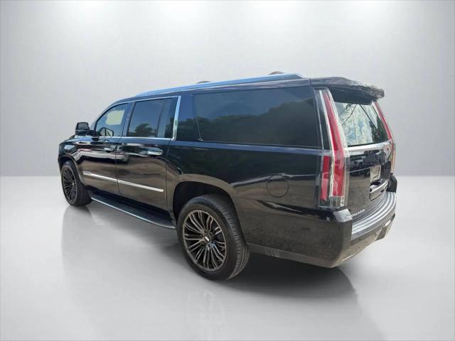 2018 Cadillac Escalade ESV Luxury
