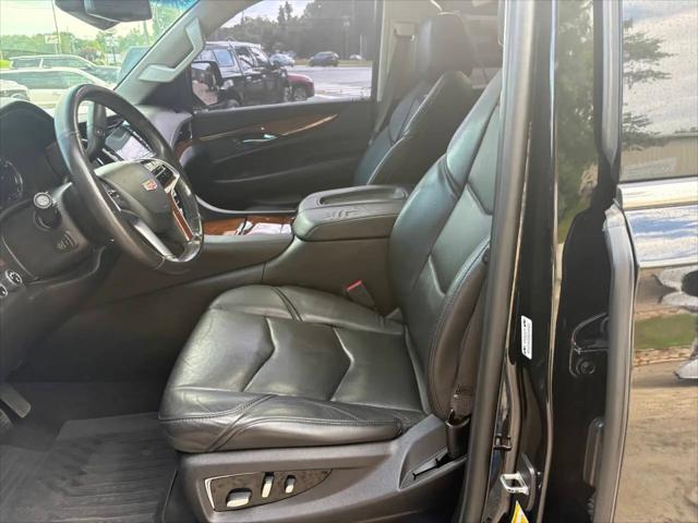 2018 Cadillac Escalade ESV Luxury