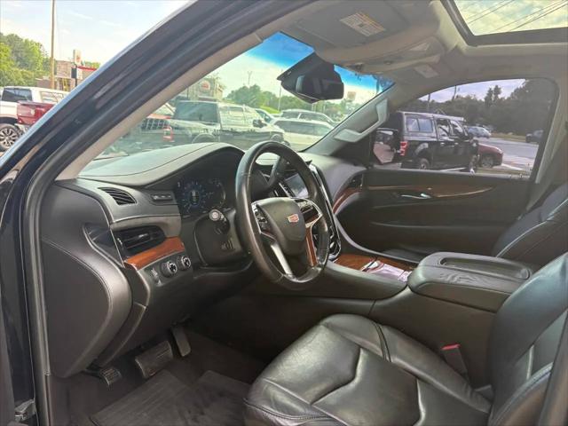 2018 Cadillac Escalade ESV Luxury