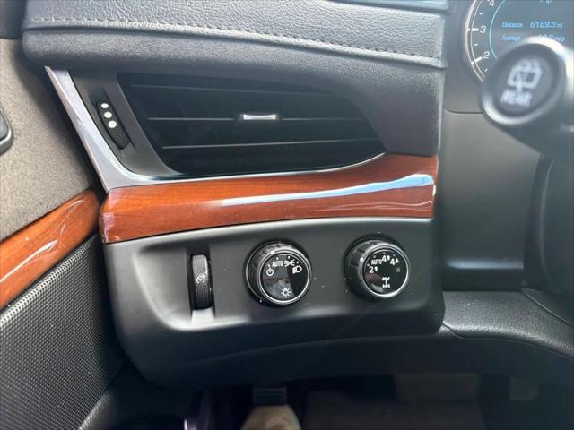 2018 Cadillac Escalade ESV Luxury