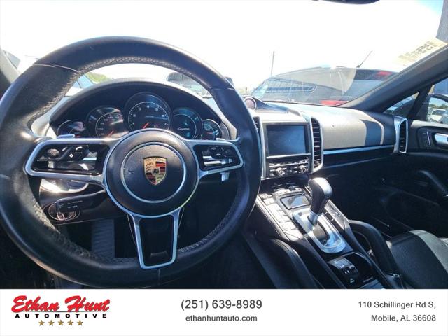 2016 Porsche Cayenne Base