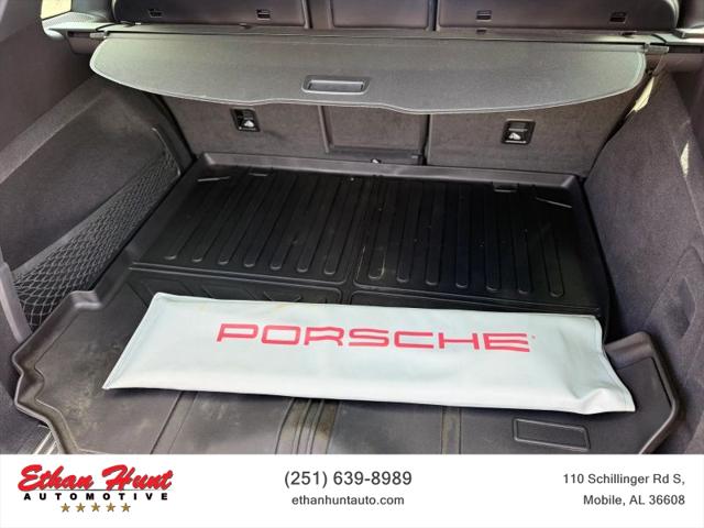 2016 Porsche Cayenne Base