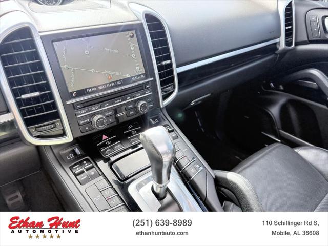 2016 Porsche Cayenne Base