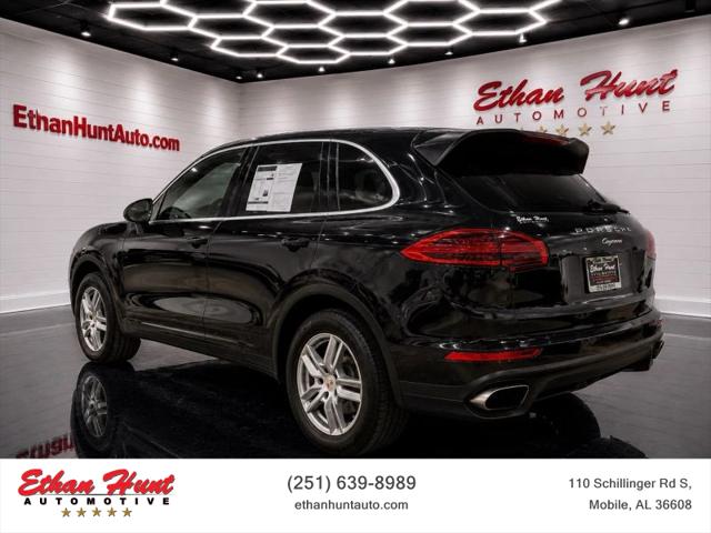 2016 Porsche Cayenne Base