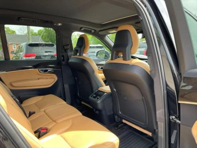 2018 Volvo XC90 T6 Momentum