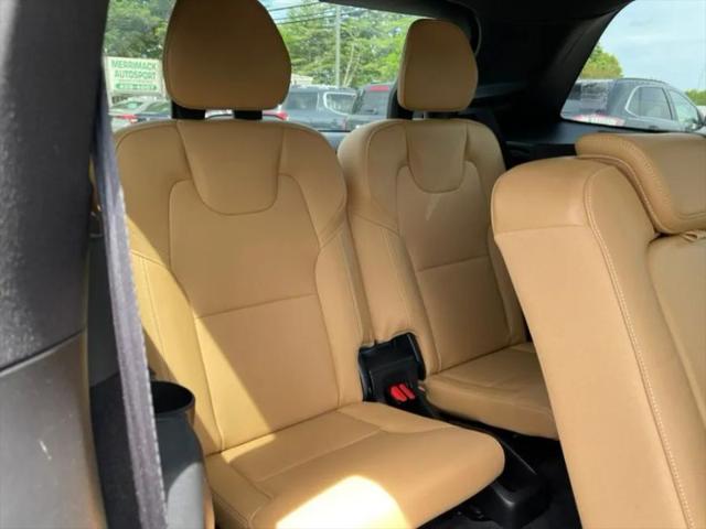 2018 Volvo XC90 T6 Momentum