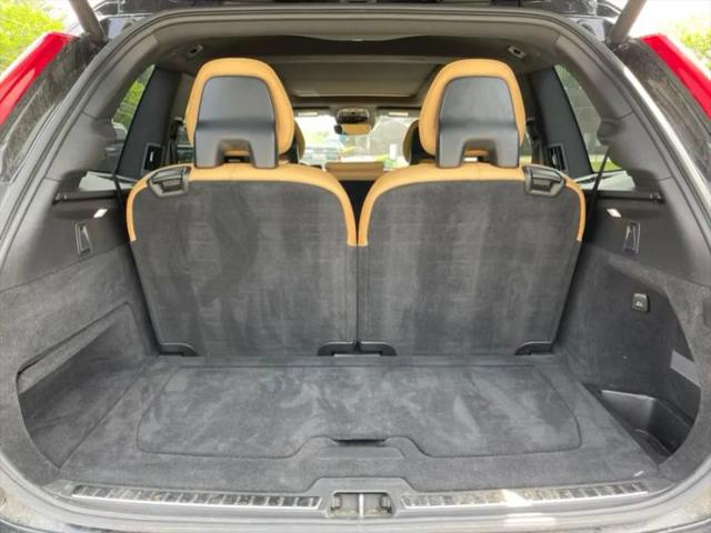 2018 Volvo XC90 T6 Momentum