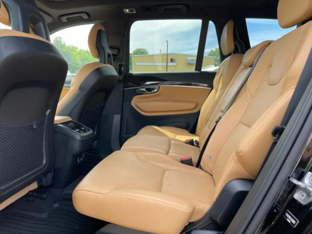 2018 Volvo XC90 T6 Momentum
