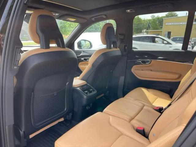 2018 Volvo XC90 T6 Momentum