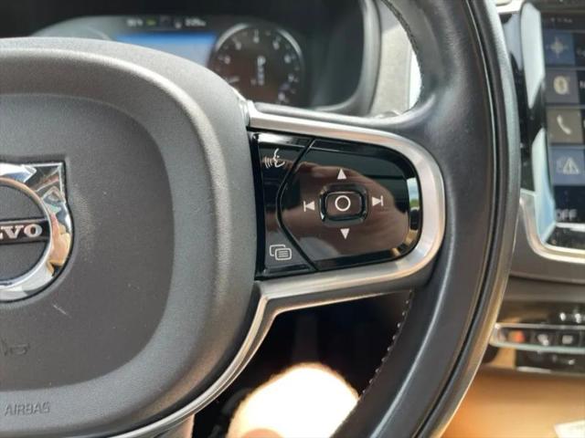 2018 Volvo XC90 T6 Momentum