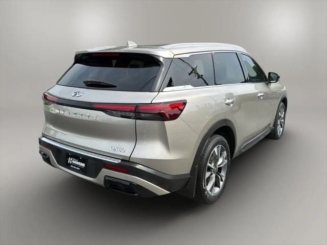 2023 INFINITI QX60 LUXE