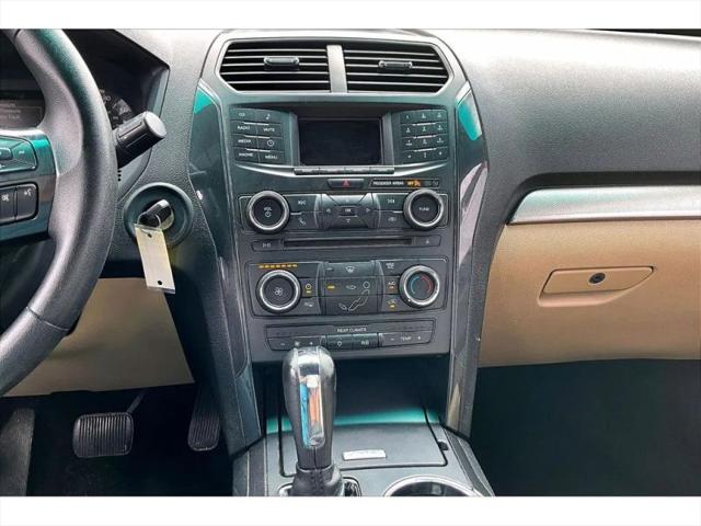 2016 Ford Explorer Base