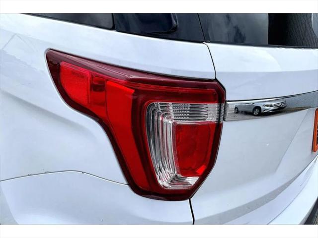 2016 Ford Explorer Base