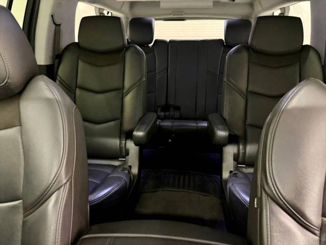 2018 Cadillac Escalade ESV Premium Luxury