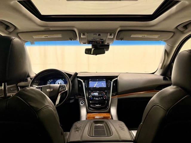 2018 Cadillac Escalade ESV Premium Luxury
