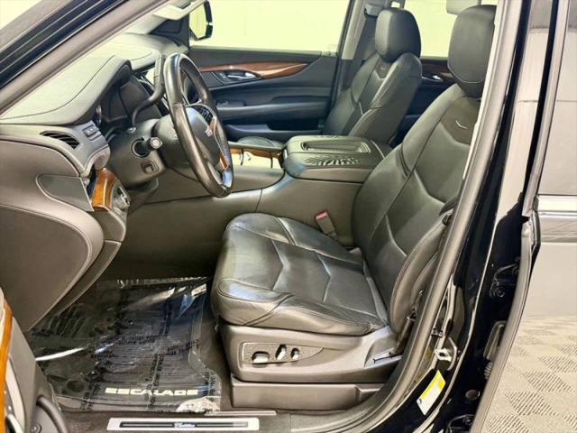 2018 Cadillac Escalade ESV Premium Luxury
