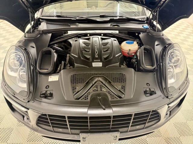 2016 Porsche Macan S