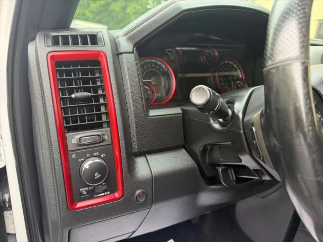 2017 Ram 1500 Rebel Crew Cab 4x4 5'7" Box