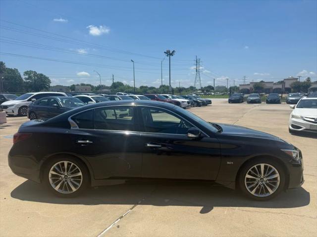 2020 INFINITI Q50 LUXE