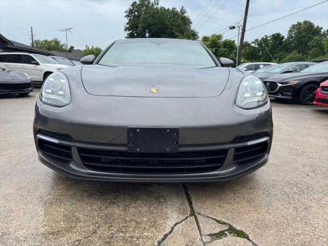 2018 Porsche Panamera 4
