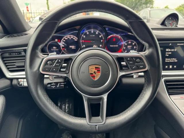 2018 Porsche Panamera 4