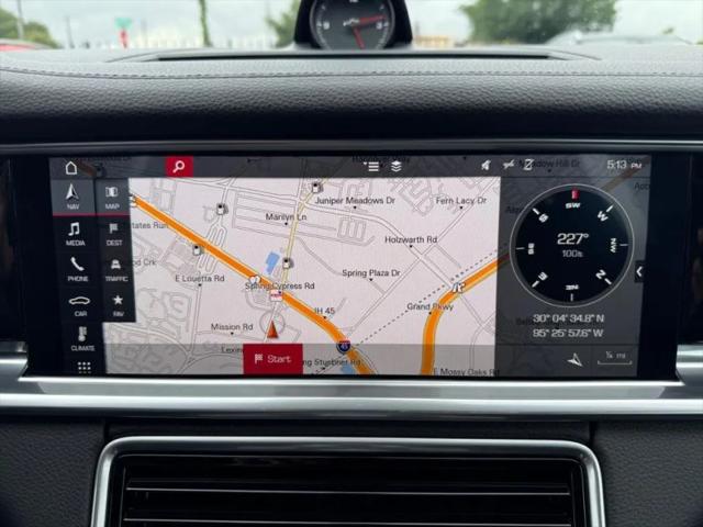 2018 Porsche Panamera 4